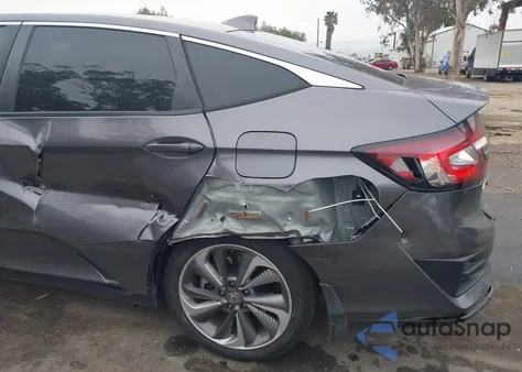 2019 Honda Clarity Plug-In Hybrid Touring z USA, uszkodzony, nr VIN JHMZC5F3XKC006255